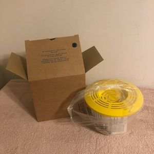 Avon Gift Collection Microwave Popcorn Maker NIB